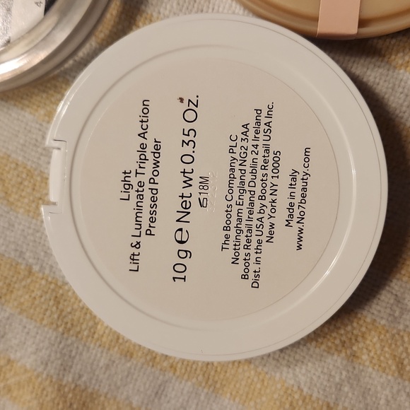 Drugstore Powders ❤️ - Picture 2 of 5